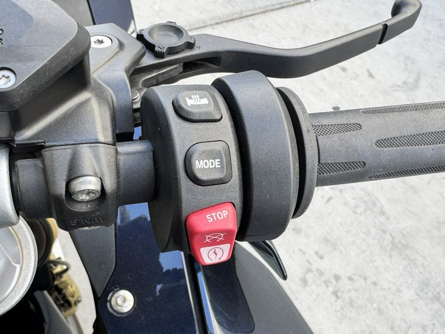2022 BMW R 1250 RS Imperial Blue Metallic