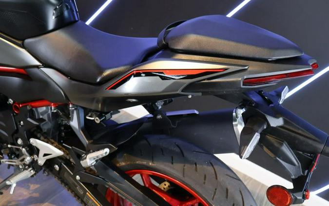 2024 Kawasaki Z500 SE ABS
