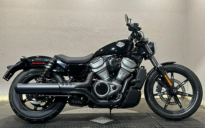 Harley-Davidson Nightster™ 2024 RH975 84471987 VIVID BLACK