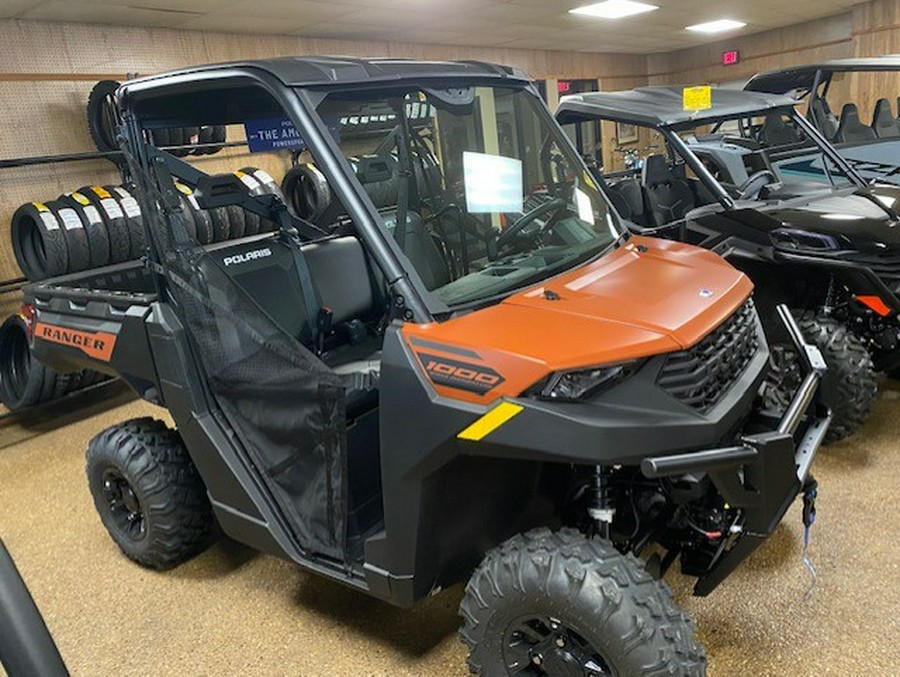 2026 Polaris Ranger® 1000 Premium ROVER RUST WITH FIXED GLASS WINDSHIELD