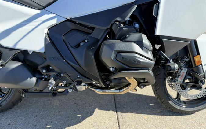 2026 BMW Motorrad R 1300 RT WHITE
