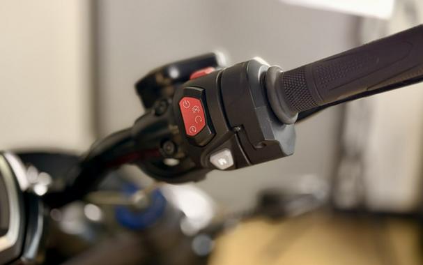 2025 Triumph Rocket 3 Storm R