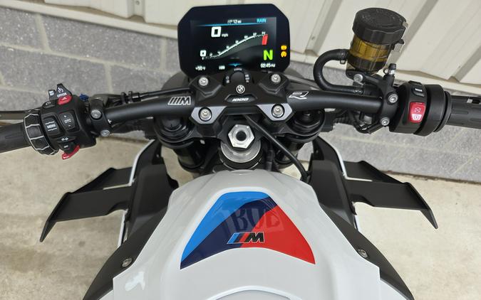 2026 BMW M 1000 R