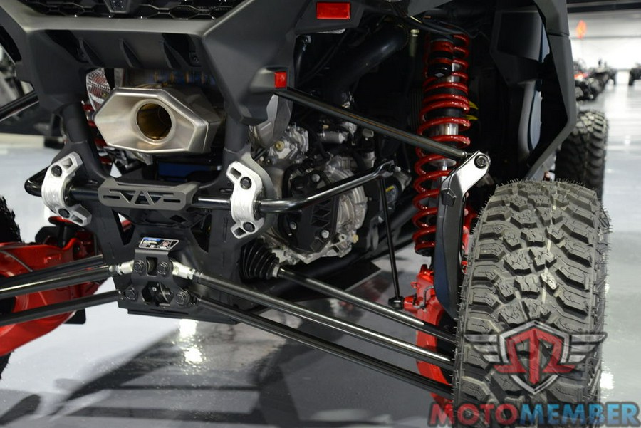 2025 Can-Am Maverick R MAX X rs With SMART-SHOX