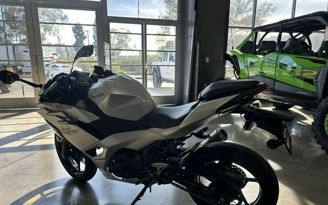2025 Kawasaki NINJA 500