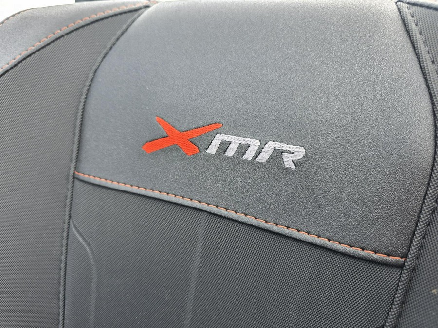 2026 Can-Am Defender MAX X mr with Half Doors HD11