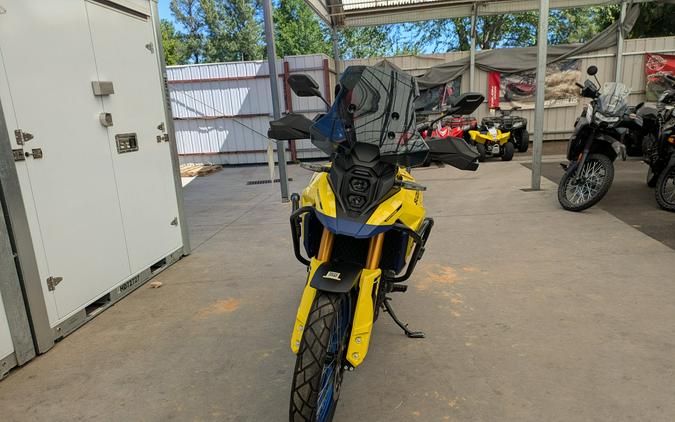 2025 Suzuki V-Strom 800DE
