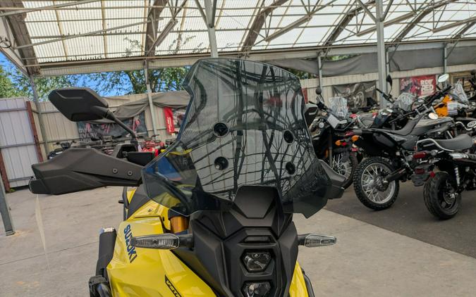 2025 Suzuki V-Strom 800DE