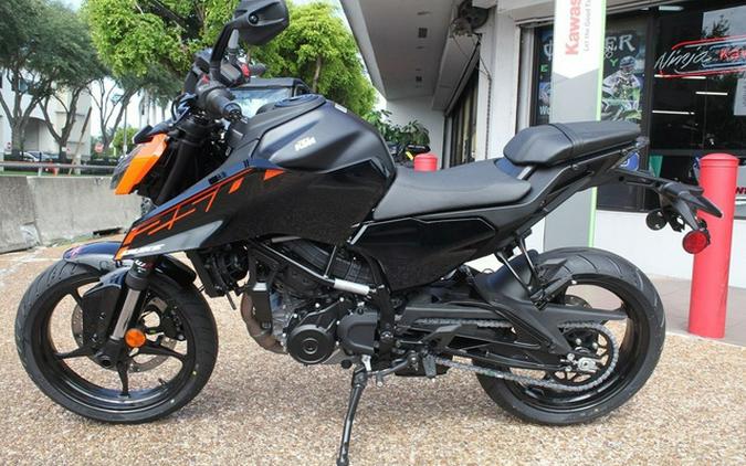 2026 KTM 250 Duke