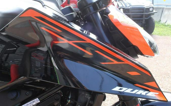 2026 KTM 250 Duke