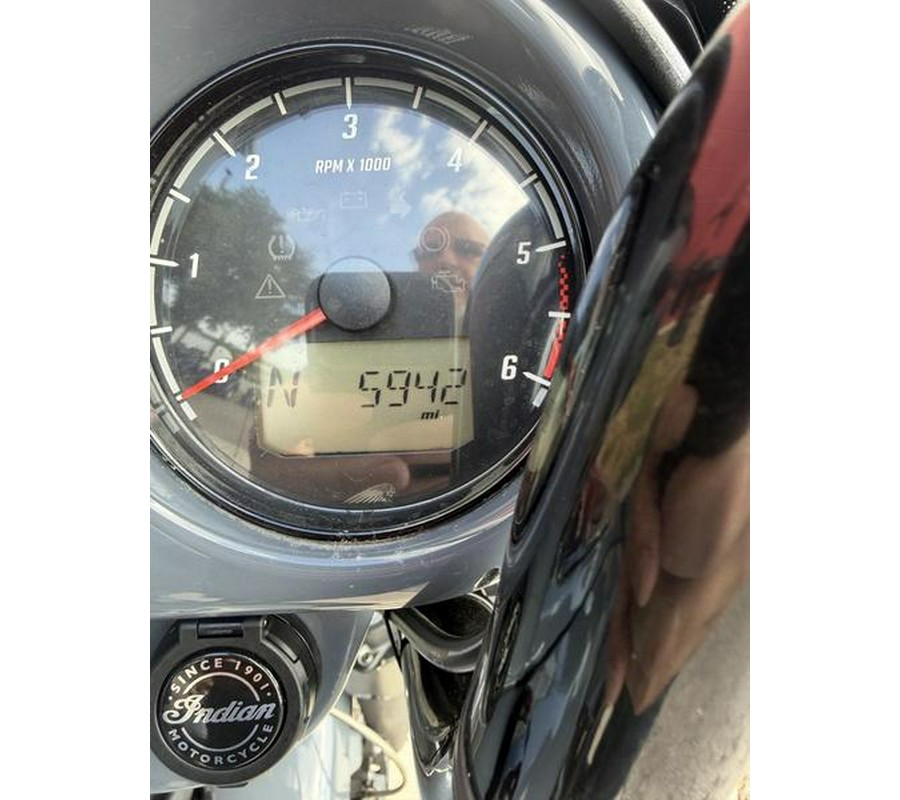 2021 Indian Motorcycle® Chieftain® Dark Horse® Icon Stealth Gray