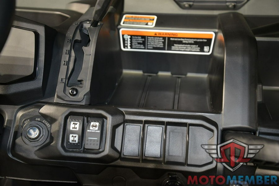 2025 Can-Am Defender DPS HD9