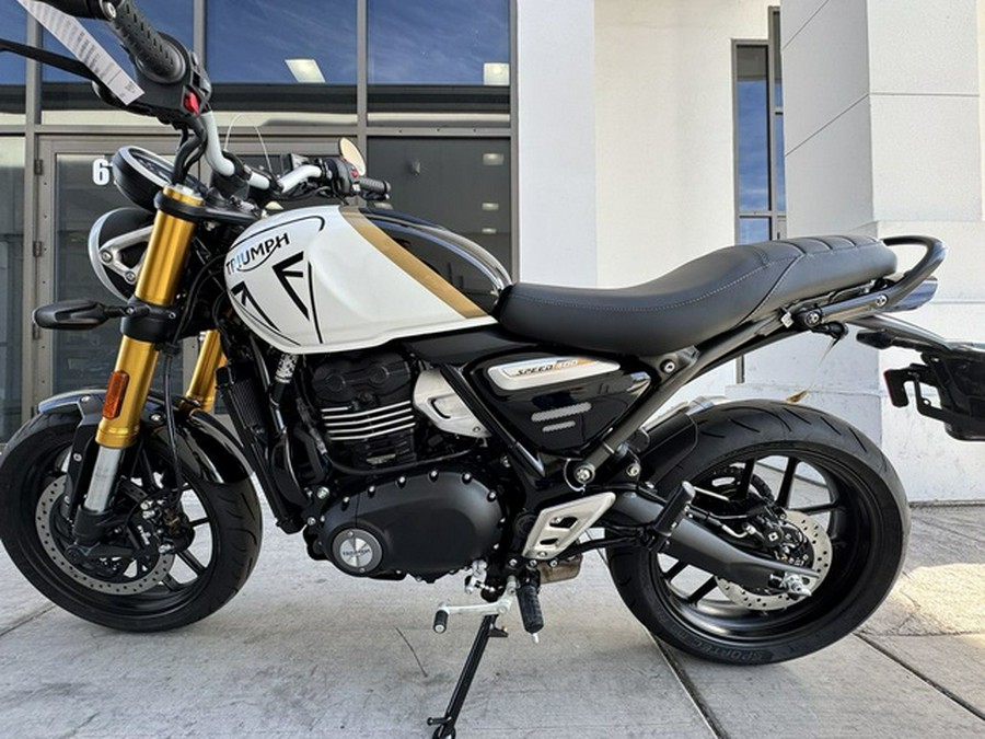 2026 Triumph Speed 400 Pearl Metallic WhitePhantom Black