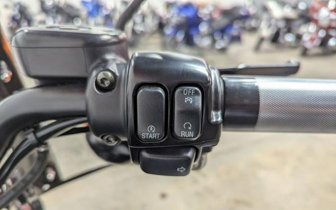 2012 Harley-Davidson Sportster XL883N - Iron 883