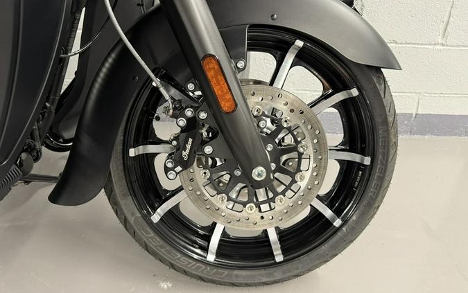 2025 Indian ROADMASTER DARK HORSE