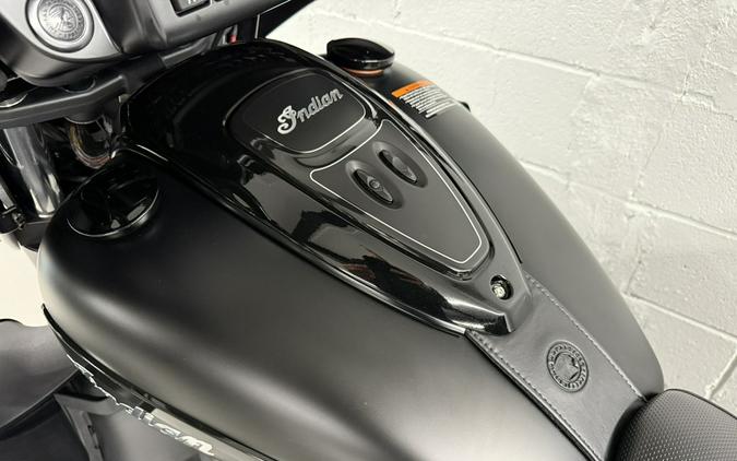 2025 Indian ROADMASTER DARK HORSE