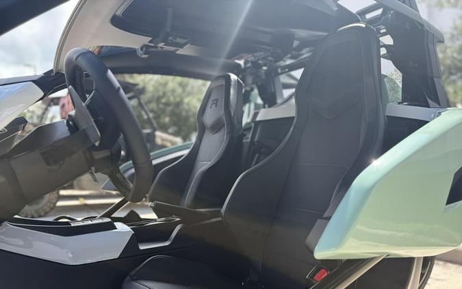 2026 Slingshot R AUTODRIVE