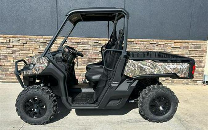 2024 Can-Am Defender XT HD9