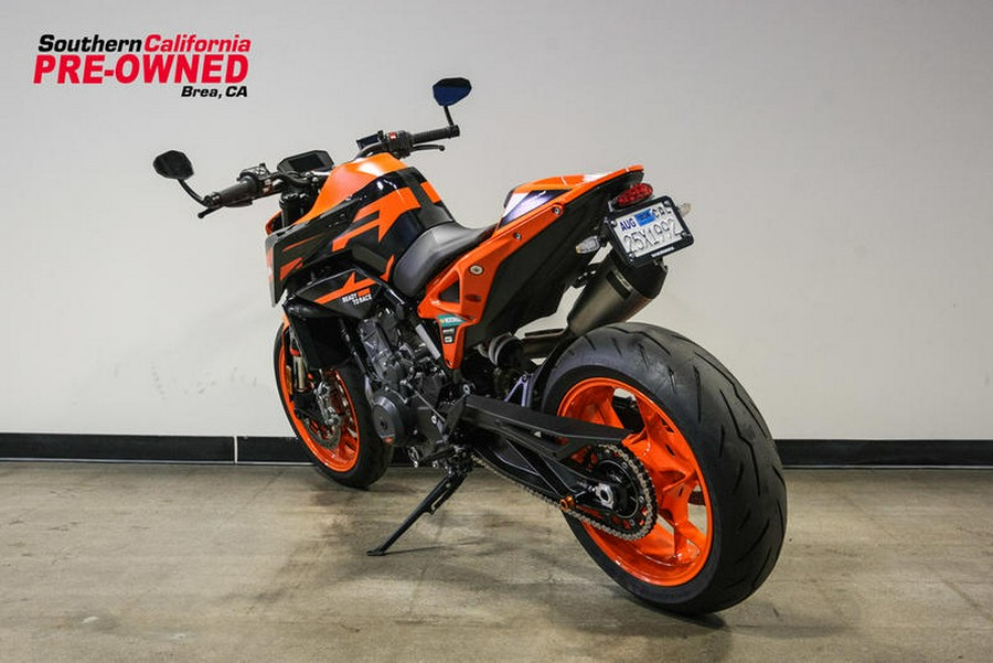 2022 KTM 890 Duke GP