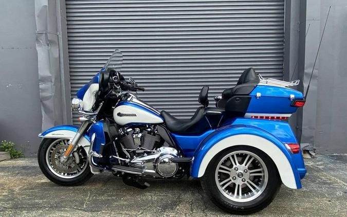 2018 Harley-Davidson TRI GLIDE ULTRA CLASSIC 107