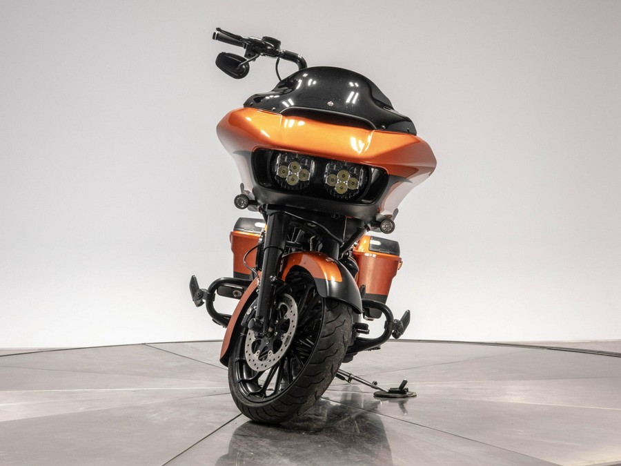 2019 HARLEY-DAVIDSON FLTRXS ROAD GLIDE SPECIAL in Scorched Orange/ Black Denim