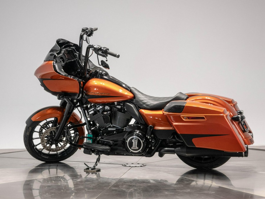 2019 HARLEY-DAVIDSON FLTRXS ROAD GLIDE SPECIAL in Scorched Orange/ Black Denim
