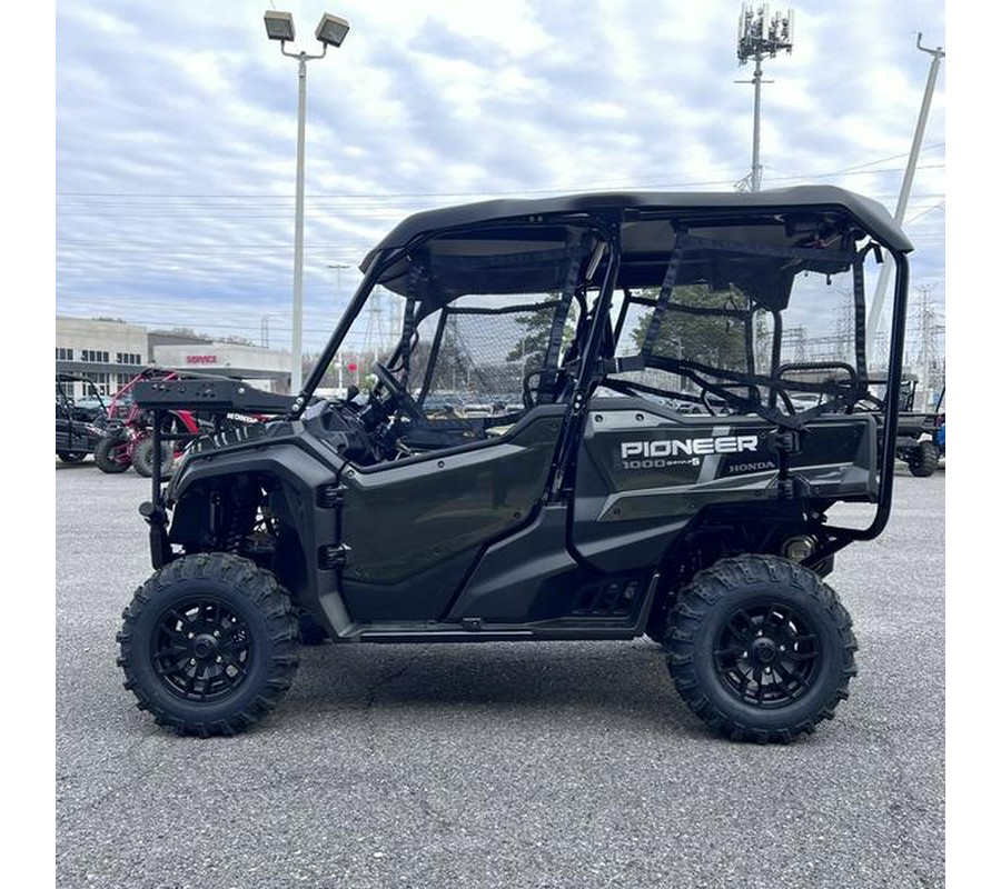 2025 Honda® Pioneer 1000-5 Deluxe