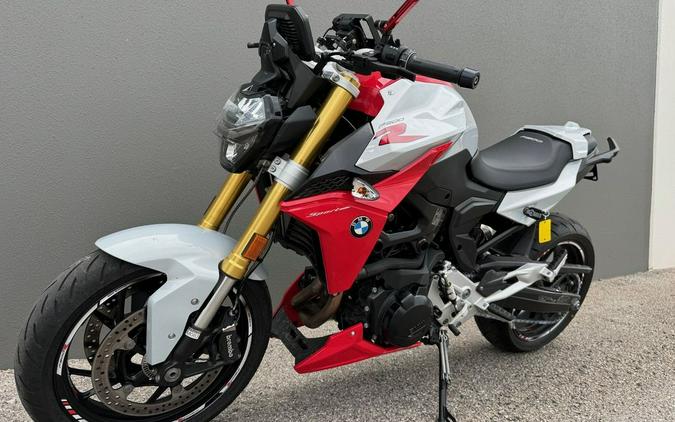 2020 BMW F 900 R Hockenheim Silver Metallic / Racing Red