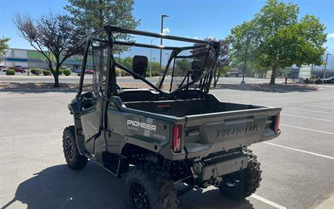 2024 Honda Pioneer 1000 Deluxe