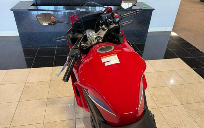 2025 Honda CBR500R