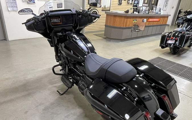 2024 Harley-Davidson® FLHX - Street Glide®