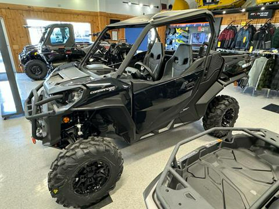 2024 Can-Am Commander XT 700