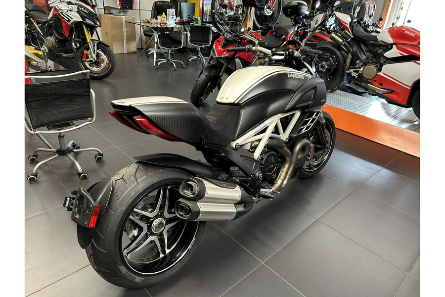 2013 Ducati DIAVEL 1200 AMG