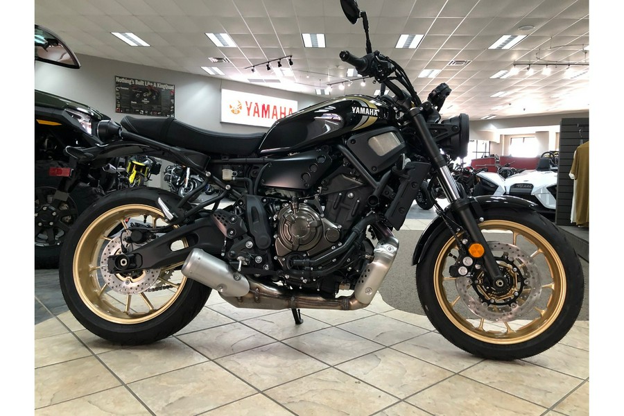 2024 Yamaha XSR 700