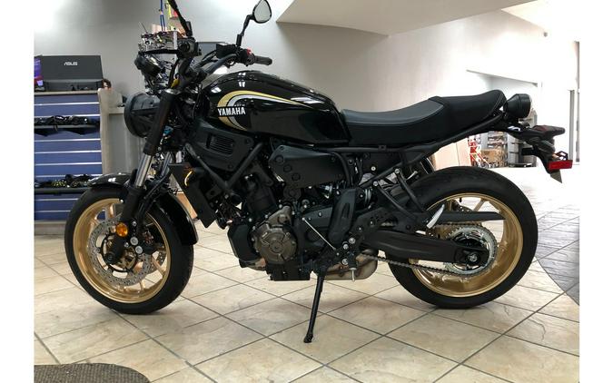 2024 Yamaha XSR 700