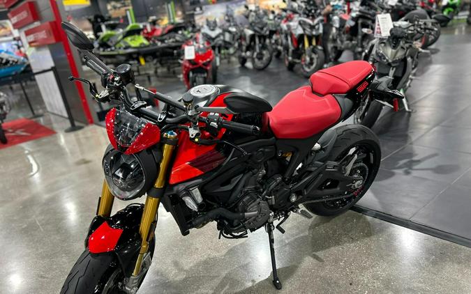 2025 Ducati MONSTER SP