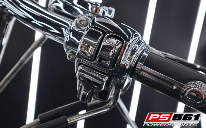 2003 Harley-Davidson FLHRCI Road King® Classic