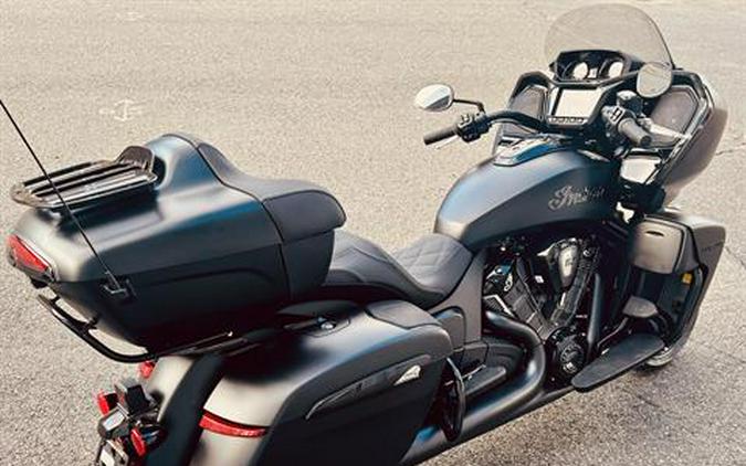 2025 Indian Motorcycle Pursuit® Dark Horse® with 112 and Powerband Audio Package