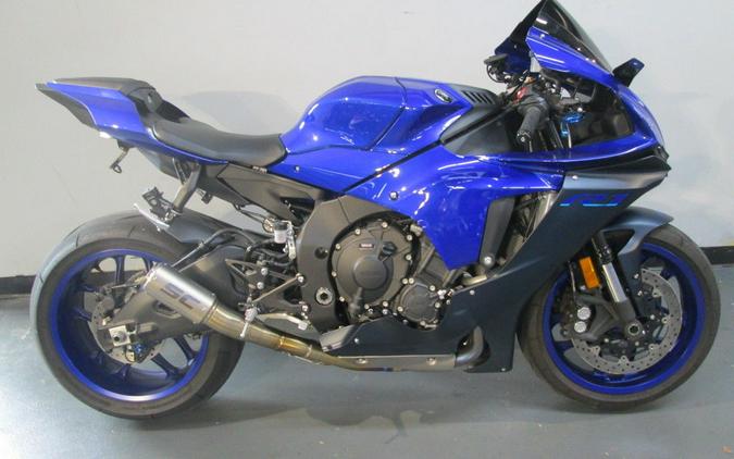 2023 Yamaha YZF-R1