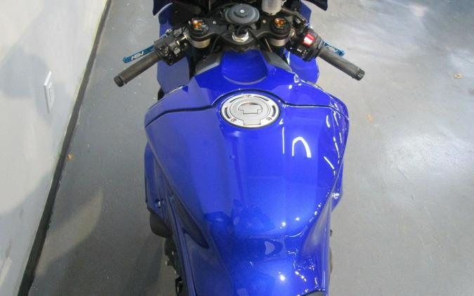 2023 Yamaha YZF-R1