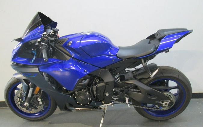 2023 Yamaha YZF-R1