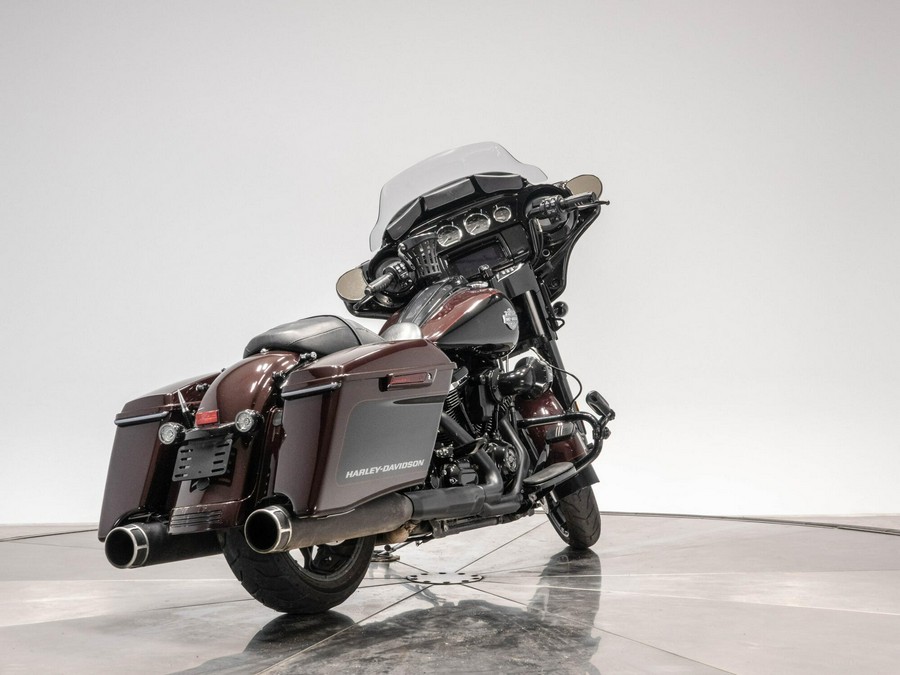 2022 Harley-Davidson FLHXS Street Glide Special in Midnight Crimson/Vivid Black