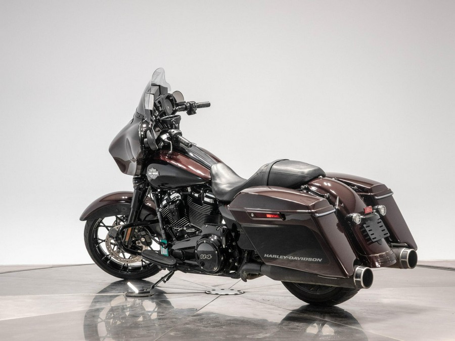 2022 Harley-Davidson FLHXS Street Glide Special in Midnight Crimson/Vivid Black