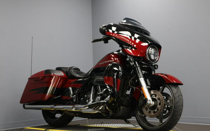 2017 Harley-Davidson® CVO™ Street Glide® Starfire Black/Atomic Red with Contrast Chrome Aggressor Wh