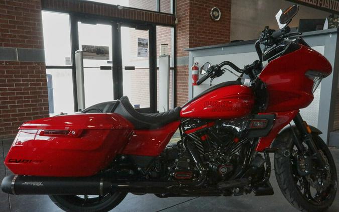New 2025 Harley-Davidson CVO Road Glide ST Grand American Touring For Sale Near Medina, Ohio