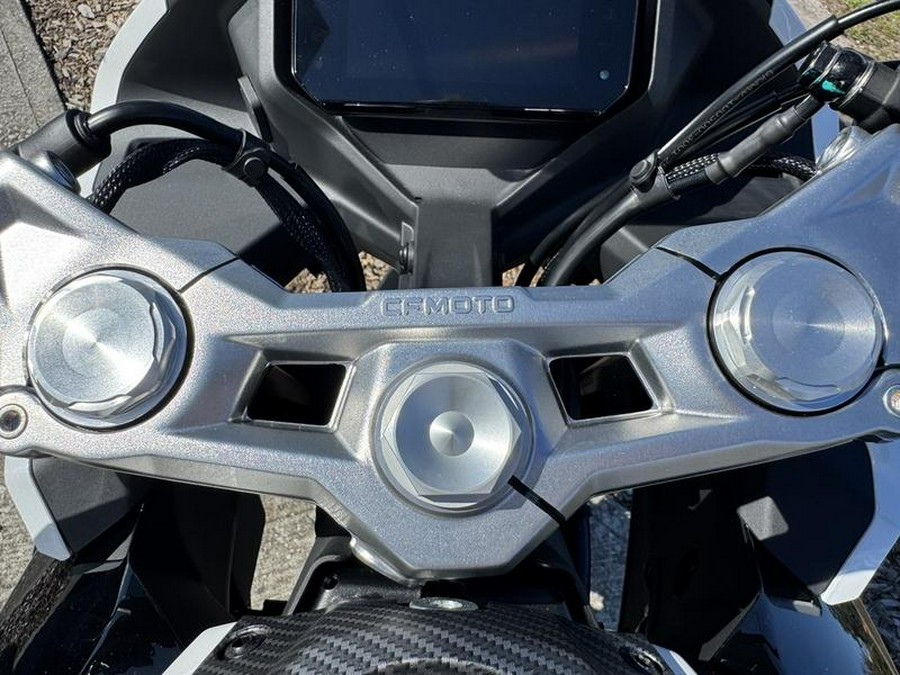 2026 CFMOTO 300SS