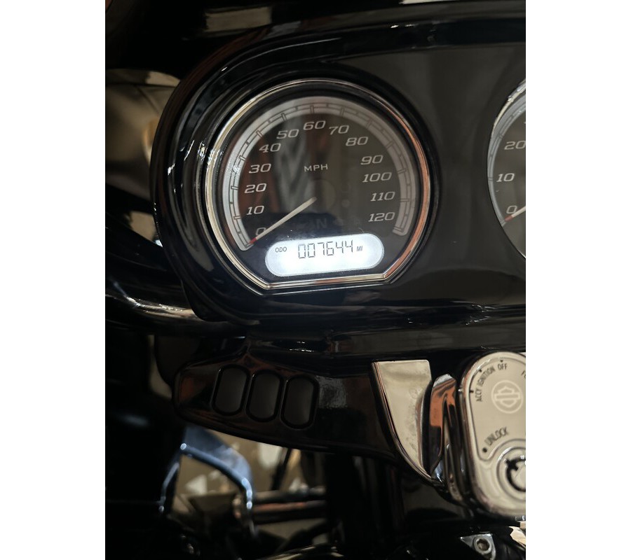 FLTRK 2023 Road Glide® Limited