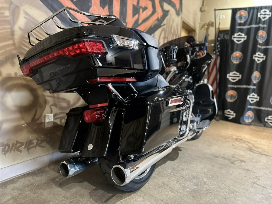 FLTRK 2023 Road Glide® Limited
