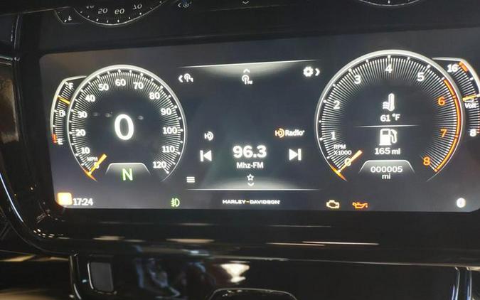 2026 Harley-Davidson® FLHXL - Street Glide® Limited