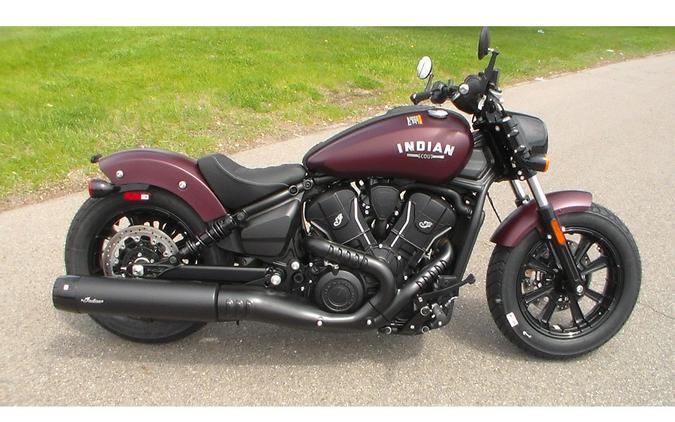 2026 SCOUT BOBBER, MAROON METALLIC SMOKE, 49ST Base - Indian Motorcycle